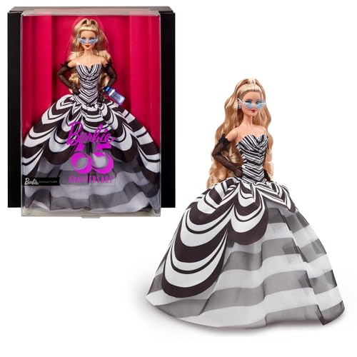 Barbie Signature 65 Aniversario Muñeca Rubia con Vestido de Rayas Blancas y Negras de Gala, Juguete de colección (Mattel HRM58)